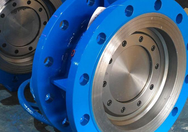 -三偏心蝶閥具有三大優(yōu)點(diǎn)，使用起來(lái)安全系數(shù)高